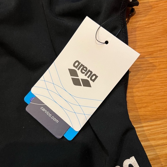 Arena Women's Master Light Drop Back MaxLife One Piece Swimsuit Black/Silver - Picture 6 of 8